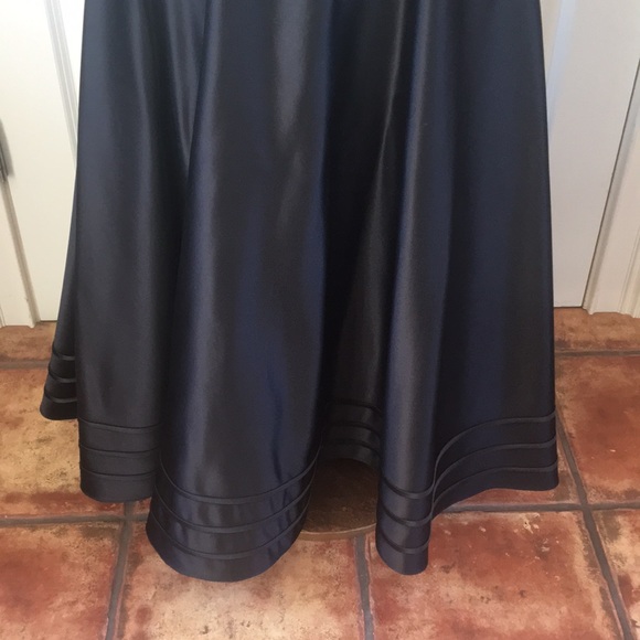 Bill Levkoff Tea Length Black Satin Dress - Picture 3 of 5